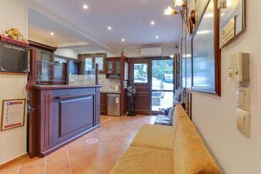 هتل Alsos House