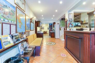 هتل Alsos House