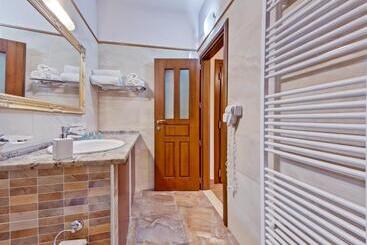 هتل Alsos House