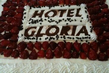 هتل Gloria