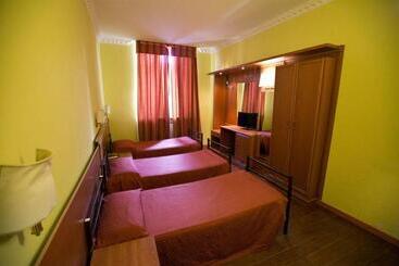 هتل Hostel Beautiful