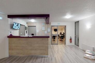 هتل Hôtel Du Stade Ex Kyriad Direct Lille Est Stade Pierre Mauroy