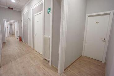 هتل Nuovo Albergo Centro