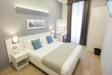 هتل Nuovo Albergo Centro