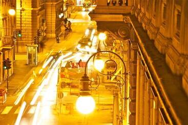 هتل Nuovo Albergo Centro