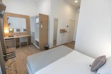 هتل Nuovo Albergo Centro