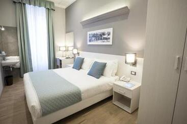 هتل Nuovo Albergo Centro