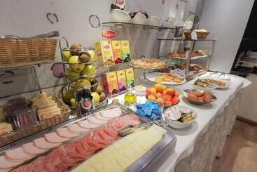 هتل Nuovo Albergo Centro