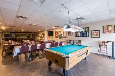هتل Quality Inn And Conference Center I80 Grand Island