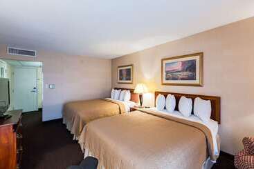 هتل Quality Inn And Conference Center I80 Grand Island