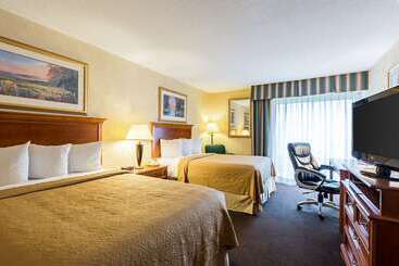 هتل Quality Inn And Conference Center I80 Grand Island