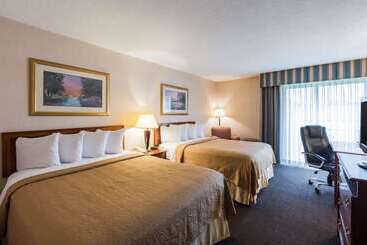 هتل Quality Inn And Conference Center I80 Grand Island