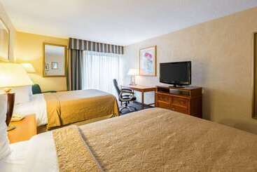 هتل Quality Inn And Conference Center I80 Grand Island