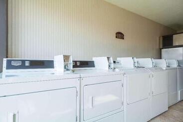 هتل Quality Inn And Conference Center I80 Grand Island