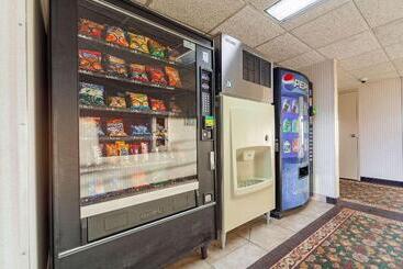 هتل Quality Inn And Conference Center I80 Grand Island