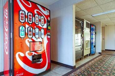 هتل Quality Inn And Conference Center I80 Grand Island