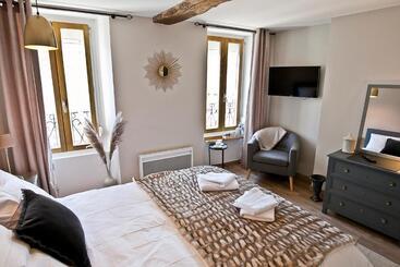تختخواب و صبحانه Meublé De Tourisme, Les Chambres Du Beffroi