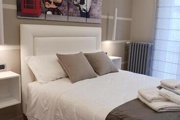 Mr Living Bed & Breakfast