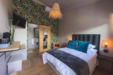 پانسیون Le Bezz Guesthouse
