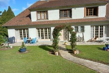 ペンション Le Clos Ronsard Suite Parentale