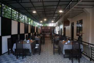 Tundreheni Hill Hotel And Restaurant