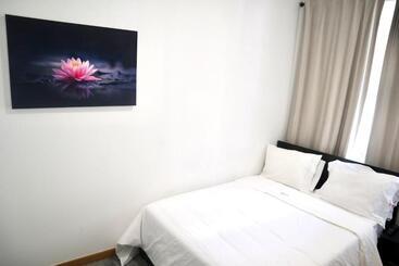 Amadora Boutique Hostel
