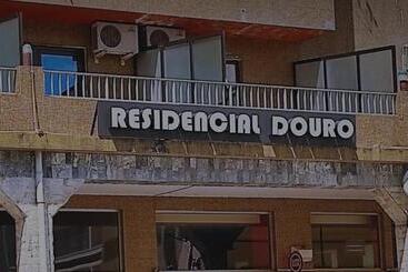 هتل Residencial Douro