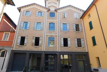 Piumaviola Beds & Apartments