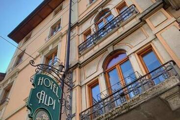 هتل Alpi   Asiago
