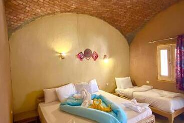 هتل Kabara Nubian House