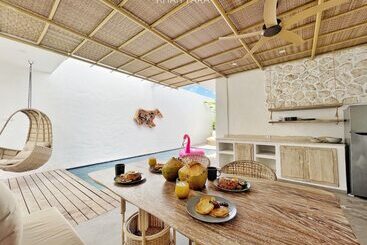 هتل Khaiyyara Jimbaran Bali