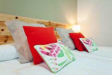 هتل Urban Suites