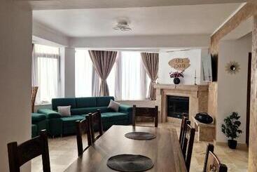 پانسیون Casa Nikolia