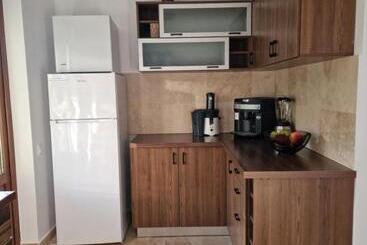 پانسیون Casa Nikolia