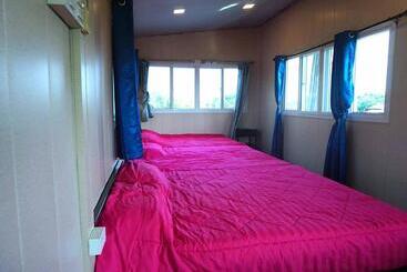 리조트 Feel Like Home แบบบ้านบ้าน