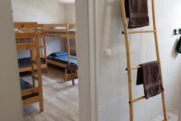 Zenia Hostel