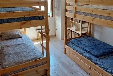 Zenia Hostel
