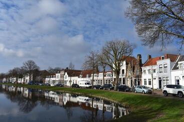 تختخواب و صبحانه Stadsdromer