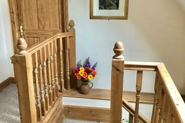 Cornerways B&b