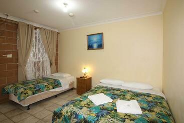Igrand Motel