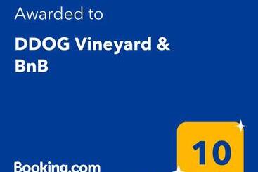 پانسیون Ddog Vineyard & Bnb
