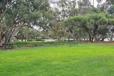 پانسیون Riversands Rest Accommodation Paringa   Coobah Cottage