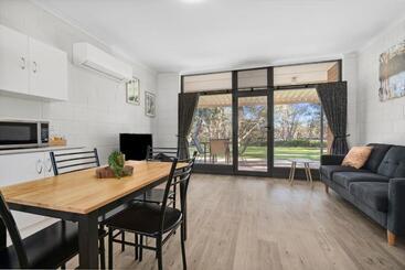 پانسیون Riversands Rest Accommodation Paringa   Coobah Cottage