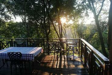 住宿加早餐  Cabbage Tree Cottage