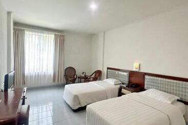 בית מלון כפרי Wisata Indah Sibolga