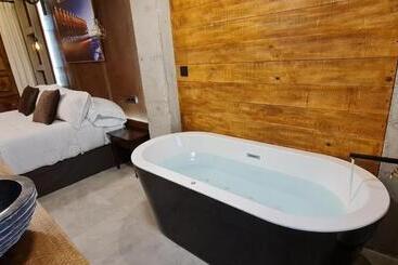 Murallas De Jayrán Hotel Boutique