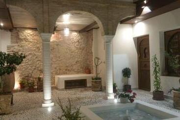 Murallas De Jayrán Hotel Boutique