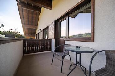 ペンション Niro Residence