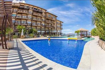 استراحتگاه Barra Bali Apartamento 06   Paraíso à Beira Mar