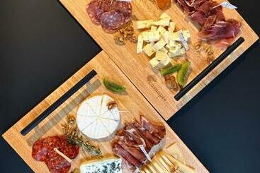 پانسیون Chambres Avec Jacuzzi Privatif Kassiopée Bed & Spa